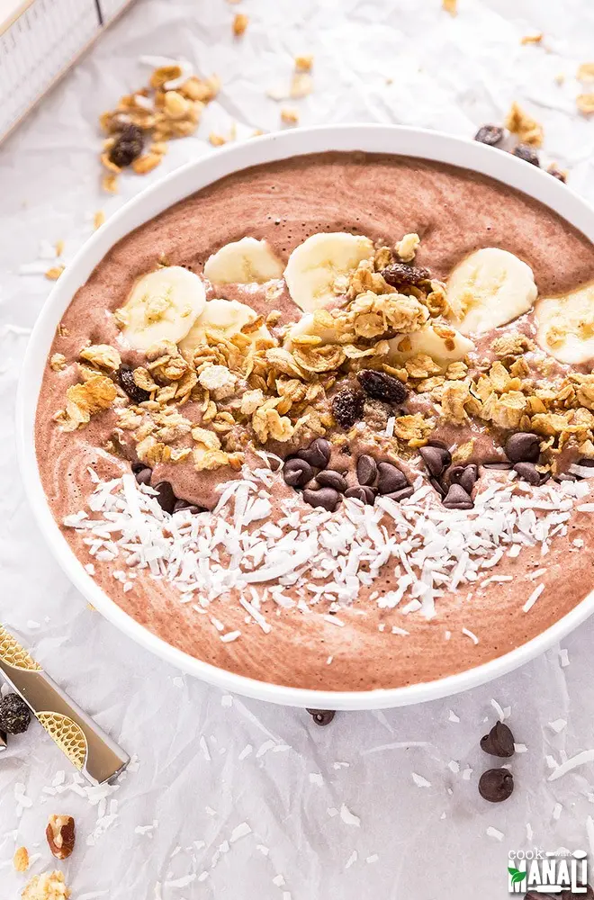 Banana chocolate smoothie bowl Great Grains