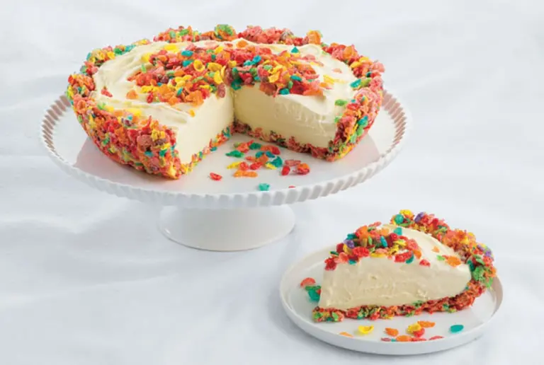 Fruity PEBBLES™ crunch crust ice cream pie recipe