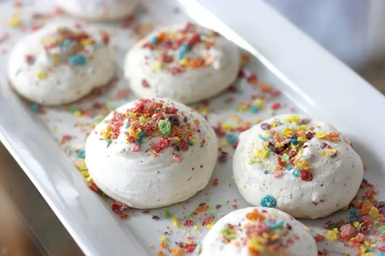 PEBBLES™ meringues recipe