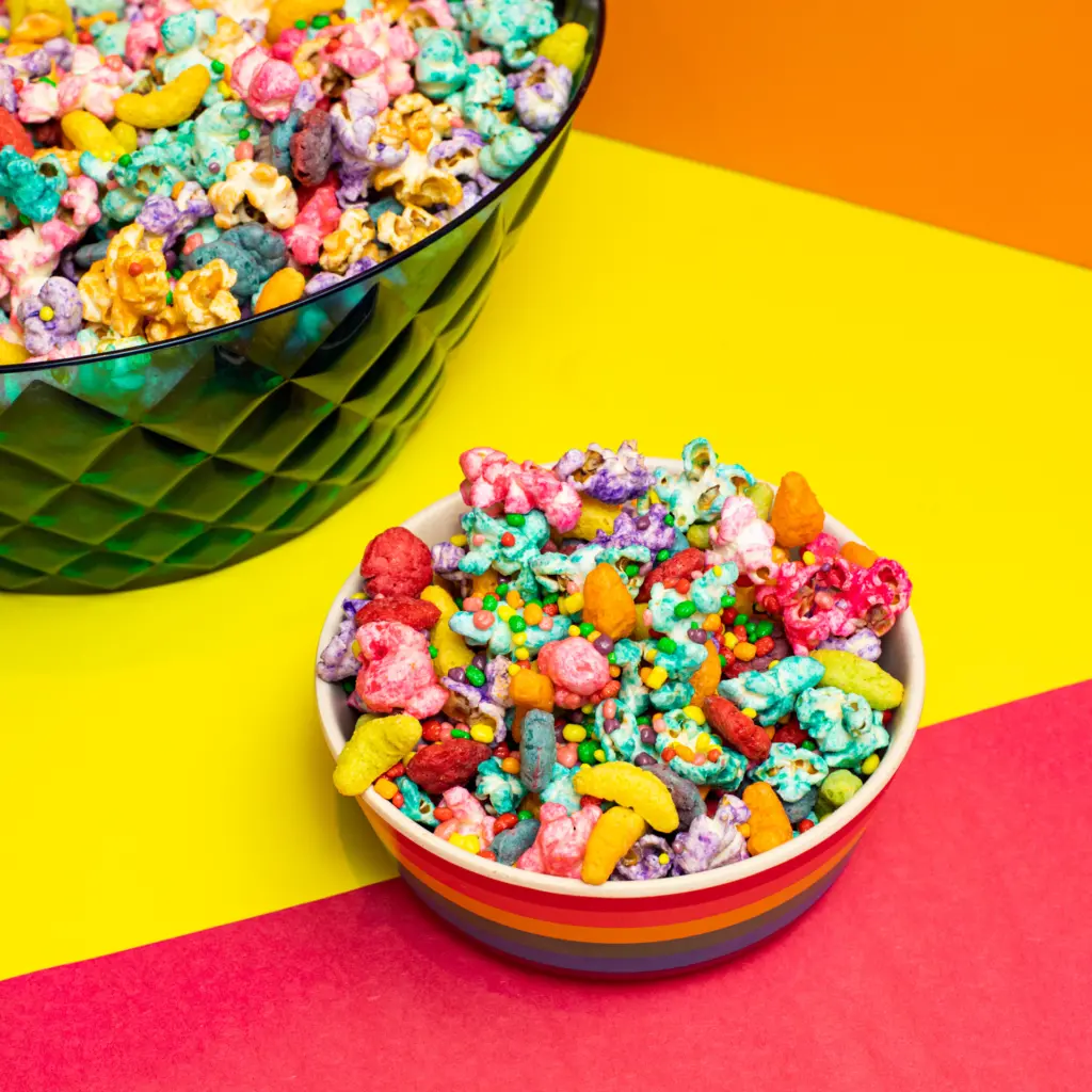 Fruity Blasts™ Snack Mix made with MALT-O-MEAL recipe