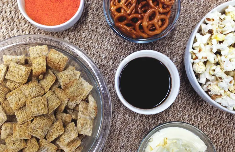 Spoon size reduced fat munch mix recipe