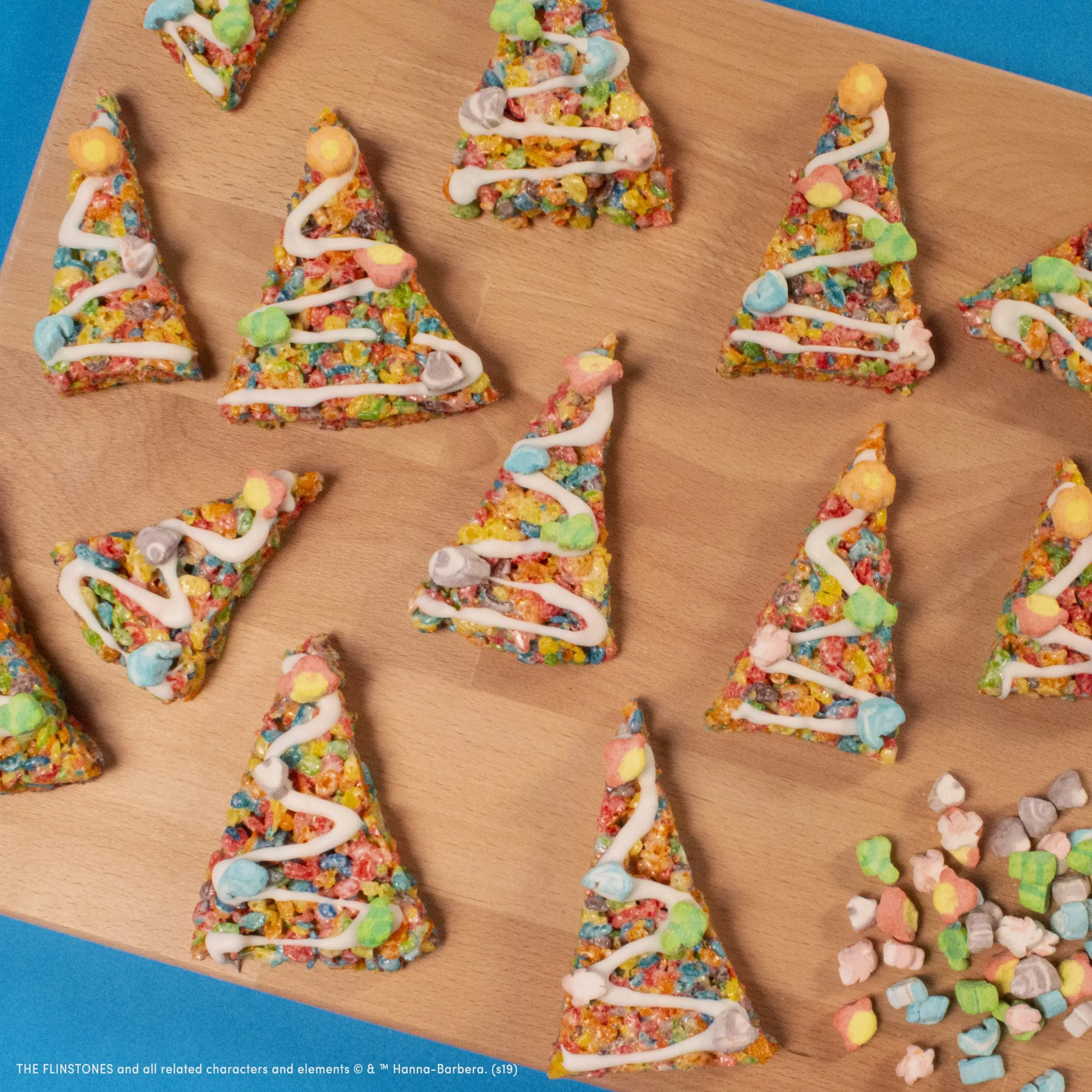 Fruity PEBBLES Christmas Tree Treats | PEBBLES cereal