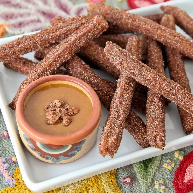 Cocoa PEBBLES churros recipe