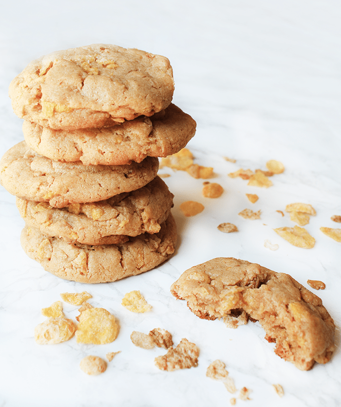 Peanut butter honey oat cookies with Honey Bunches of Oats recipe