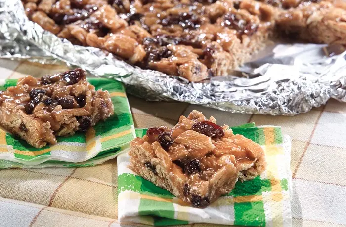 Grab 'n Go Peanut Butter Bars Recipe