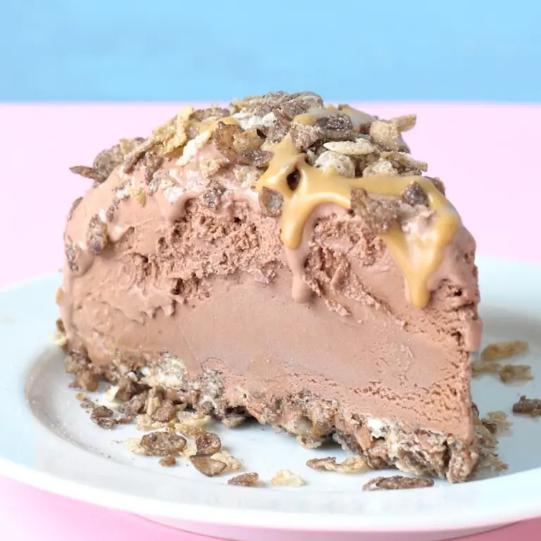Peanut Butter and Cocoa PEBBLES™ cereal ice cream cake recipe